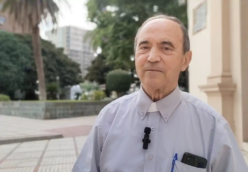 El párroco de San Pedro Apóstol y prolífico escritor pronunciará el acto de exaltación mariana el sábado 6 de diciembre a las 13 horas El párroco de San Pedro Apóstol y prolífico escritor pronunciará el acto de exaltación mariana el sábado 6 de diciembre a las 13 horas